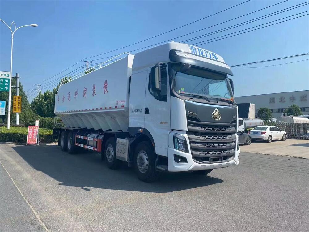 44方散裝飼料運(yùn)輸車(chē)-國(guó)六柳汽前四后八44方散裝飼料運(yùn)輸車(chē)