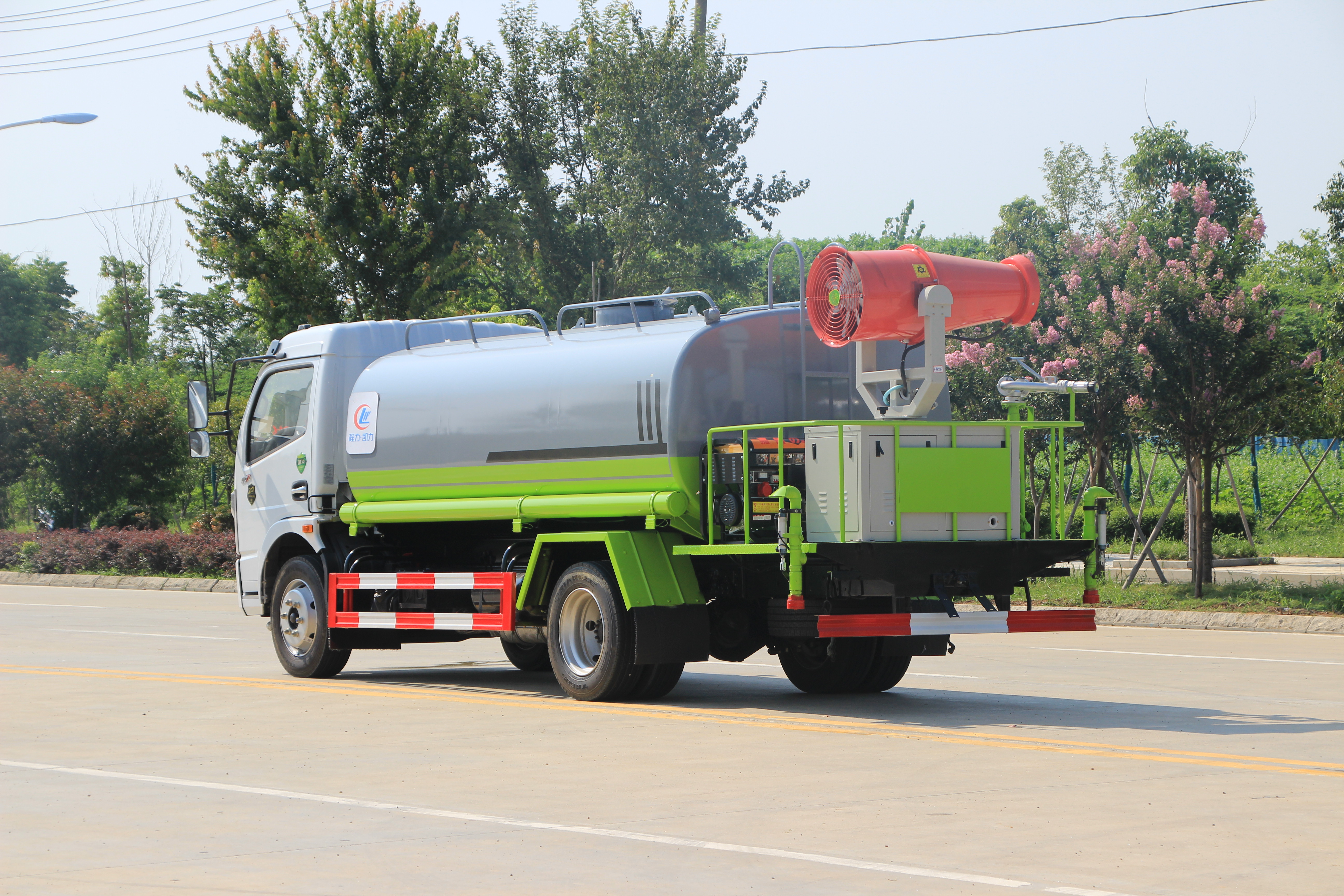 30米霧炮車-30型柴油霧炮機現(xiàn)場視頻