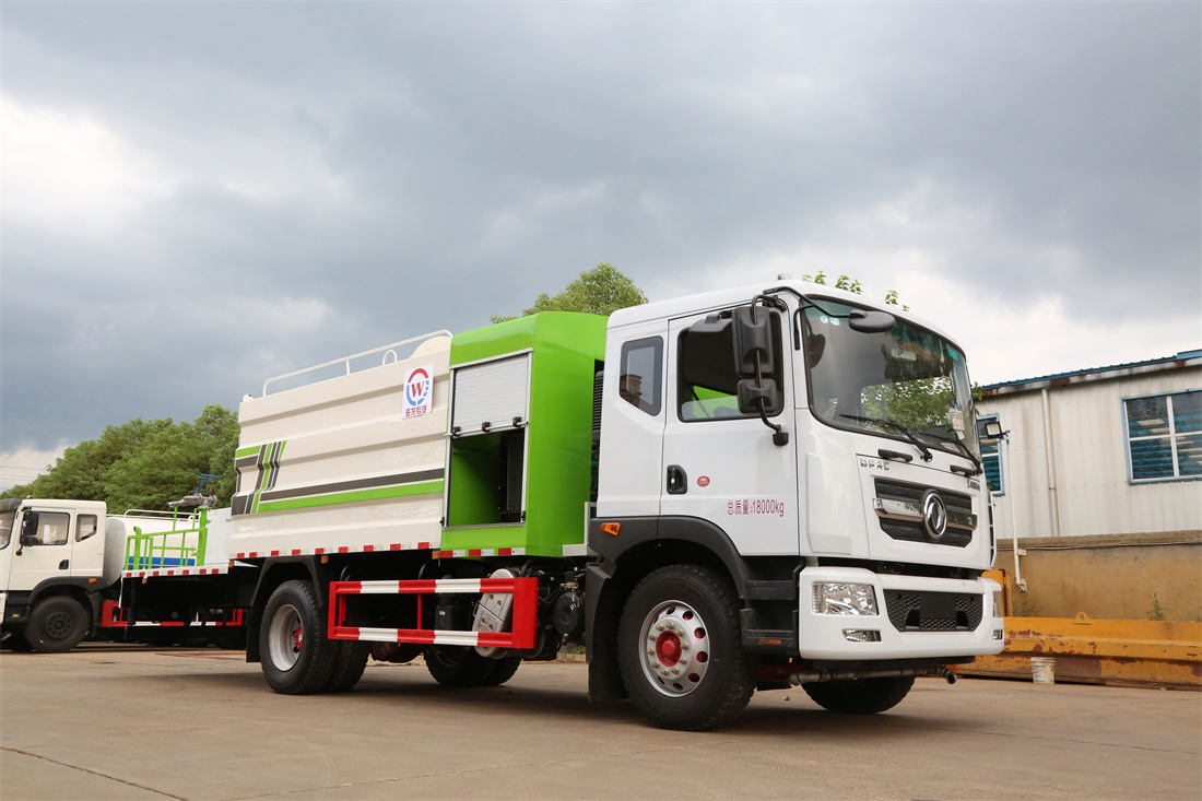 12噸多功能抑塵車(chē)-東風(fēng)多利卡國(guó)六12立方大型多功能抑塵車(chē)廠(chǎng)家價(jià)格