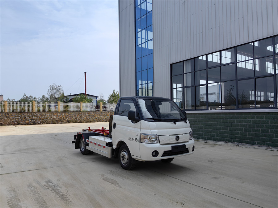 3方4.5噸 新能源純電動藍(lán)牌勾臂垃圾車  壹為